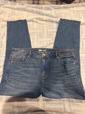 Old Navy Women's Straight-Leg high rise Jeans 18